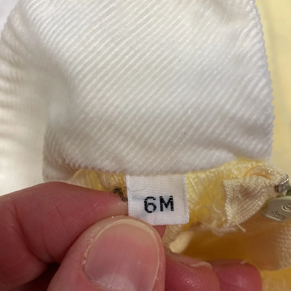 Vintage friemanit knit Yellow Kids sheep One Piece footed unisex play suit 6m - Picture 8 of 9